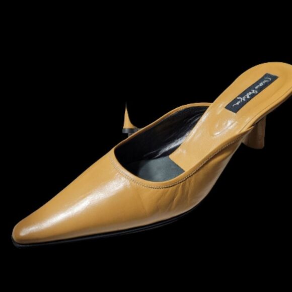 Italian shoe  - Picture 7 of 9